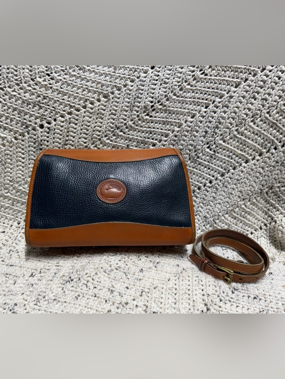 Vintage Dooney & Bourke Navy Zip Top Crossbody